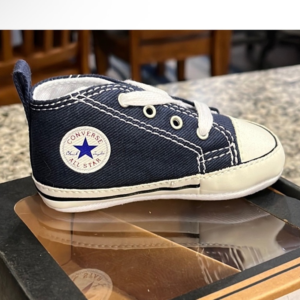 Converse All Star First Star infant baby crib shoes sneakers blue Chucks